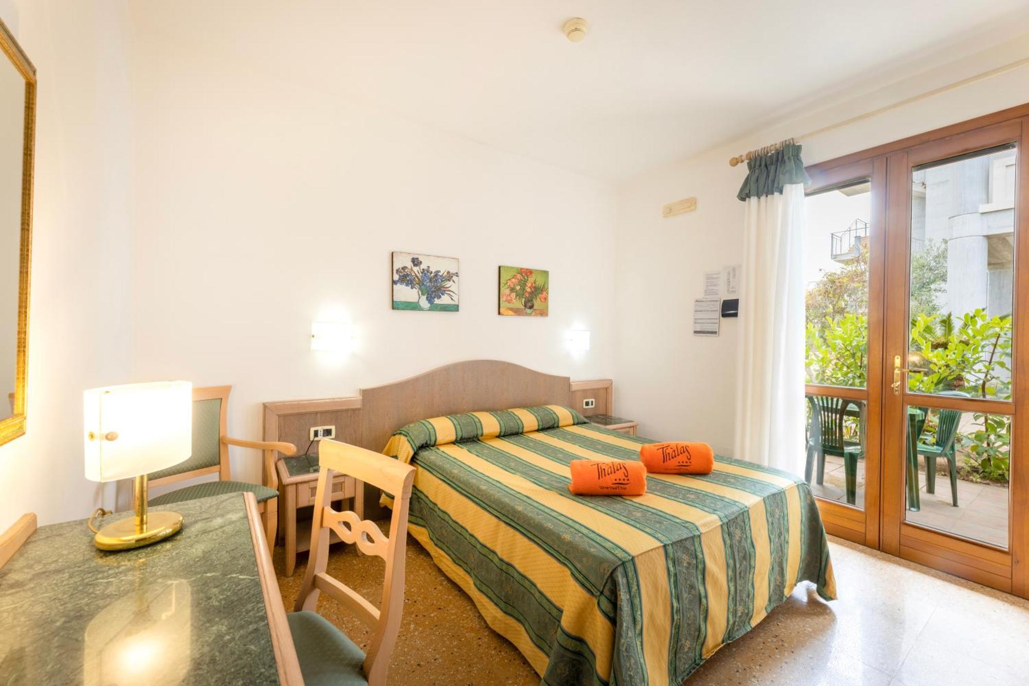 Hotel Thalas Club Torre dell'Orso Dış mekan fotoğraf