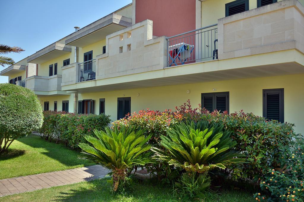 Hotel Thalas Club Torre dell'Orso Dış mekan fotoğraf