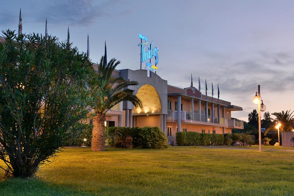 Hotel Thalas Club Torre dell'Orso Dış mekan fotoğraf