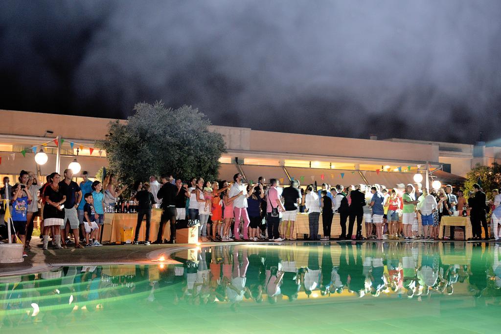 Hotel Thalas Club Torre dell'Orso Dış mekan fotoğraf